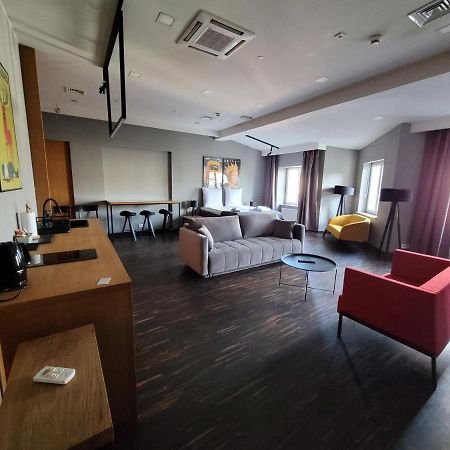 Dada Premium Aparthotel Krasków Εξωτερικό φωτογραφία