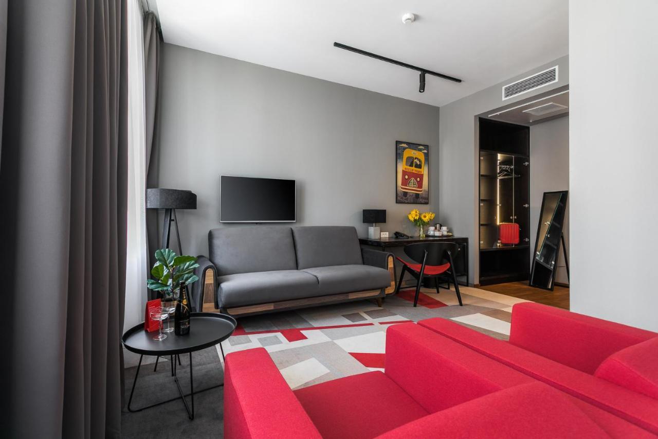 Dada Premium Aparthotel Krasków Εξωτερικό φωτογραφία