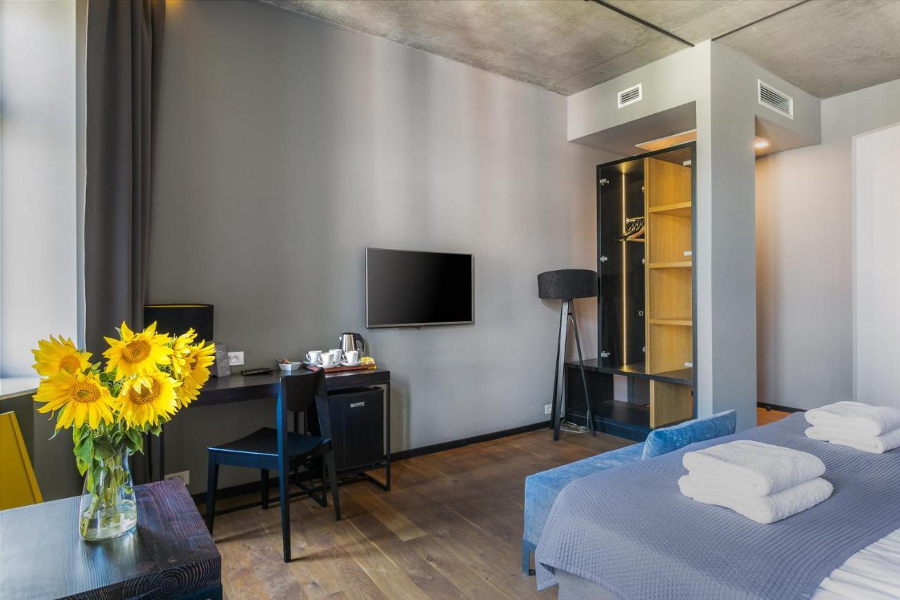 Dada Premium Aparthotel Krasków Εξωτερικό φωτογραφία