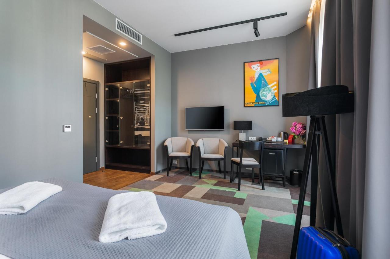 Dada Premium Aparthotel Krasków Εξωτερικό φωτογραφία